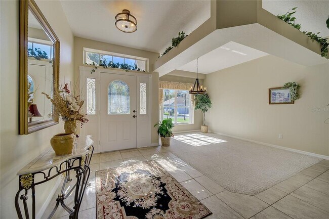 Building Photo - 2234 Fenton Ave