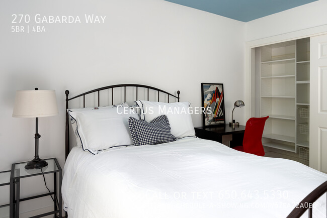 Building Photo - Charming, Spacious, Furnished Rental Close...