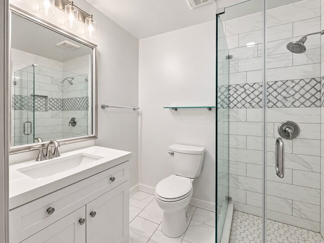 Building Photo - 2579 Bonnybrook Dr SW