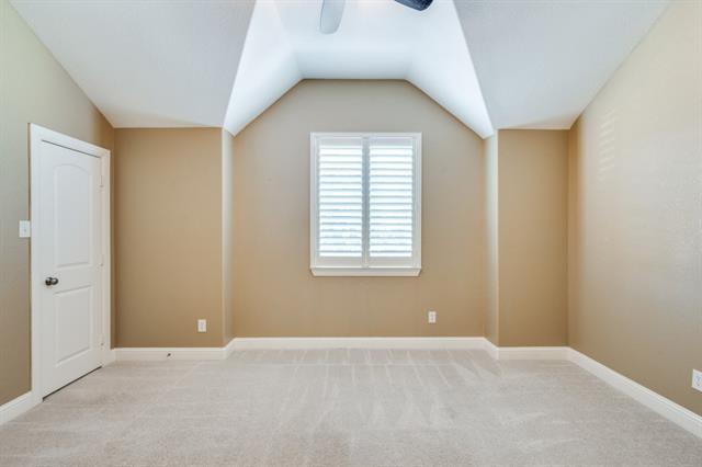 Building Photo - 8705 Verona Dr