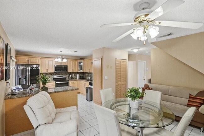 Building Photo - 13741 SW 160th Terrace