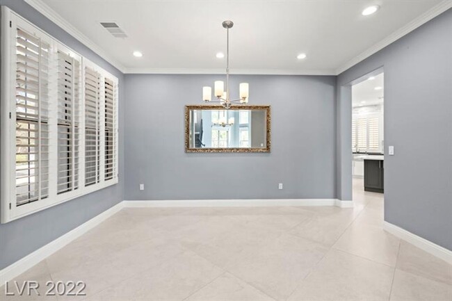 Building Photo - Recently remodeled 5 BEDROOMs/4 bathrooms,...