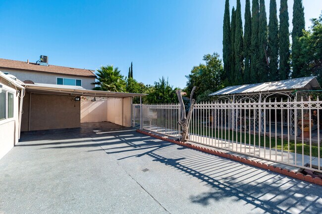 Building Photo - 6340 Wilbur Ave