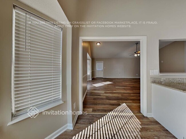 Building Photo - 112 Heathwick Dr