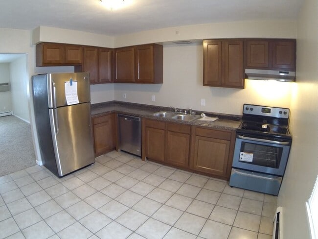 Primary Photo - 909 Cook Ave
