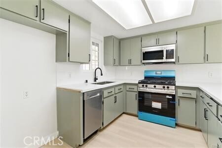 Building Photo - 49537 Rosella Dr