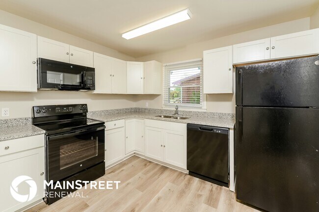 Building Photo - 4240 Cody Dr