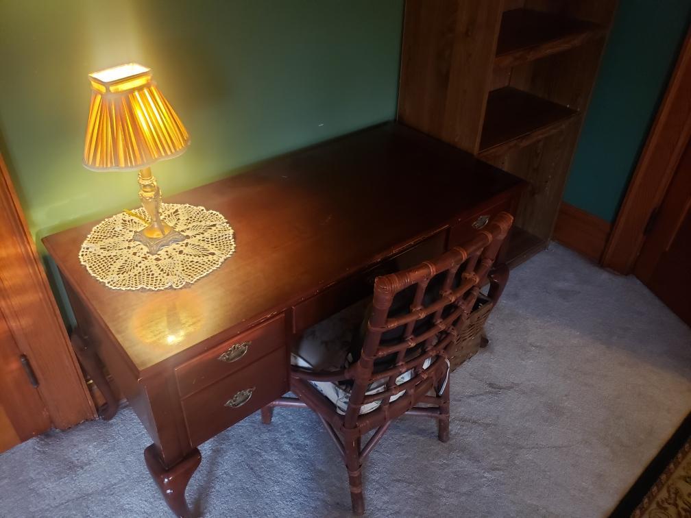 French Room $1350 - 2374 Mission Inn Ave