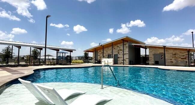 Building Photo - 113 Imola St