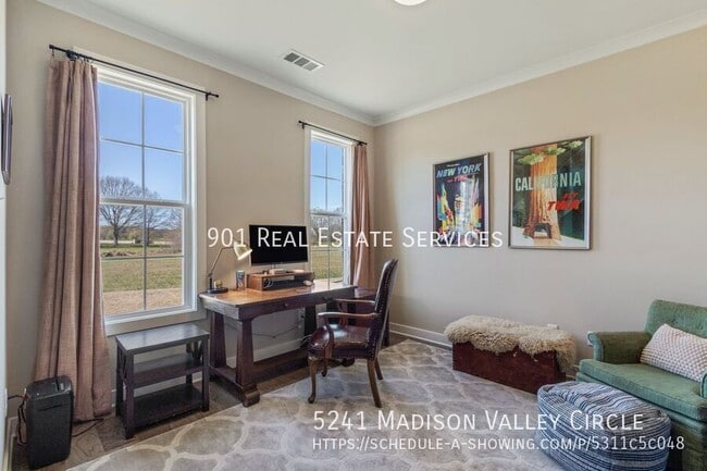 Building Photo - 5241 Madison Vly Ln