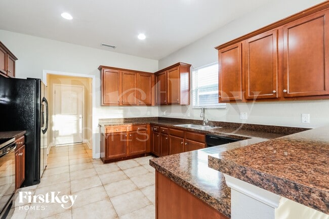 Building Photo - 14437 Barley Field Dr