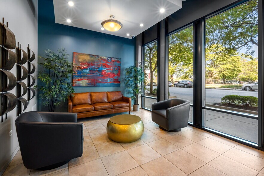 Common space - lobby area of building - 511 W Division St