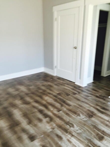 Interior Photo - 328 Columbia LLC