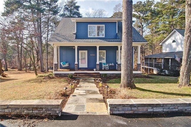 Building Photo - 4060 Merritt Dr