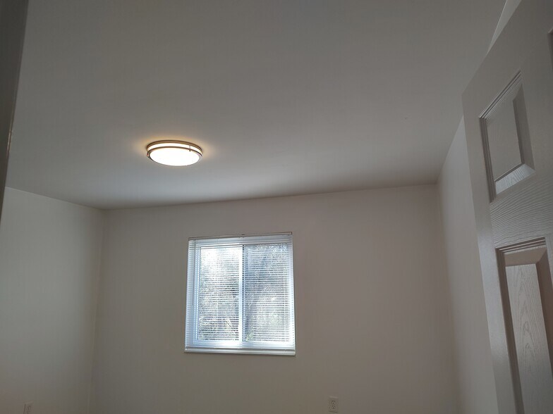 bedroom - 2840 Colonial Ave SW