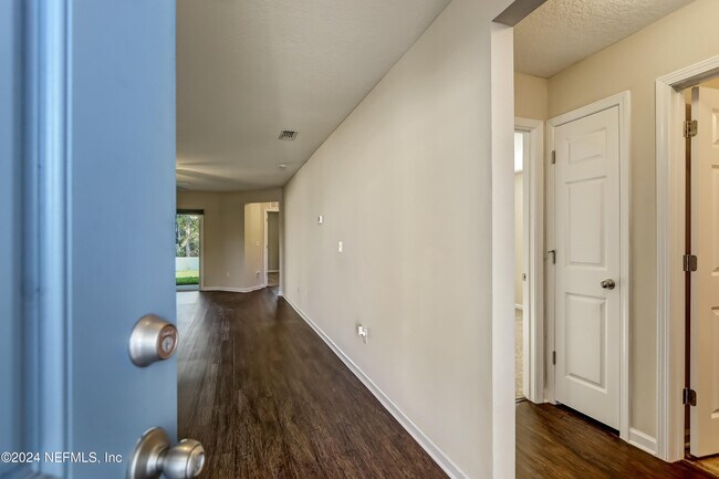 Building Photo - 11168 Watkins Ct