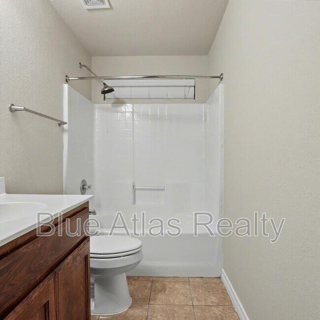 Building Photo - 6164 Texas Shiner Dr