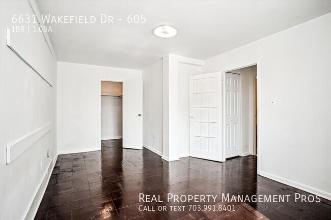 Building Photo - 6631 Wakefield Dr