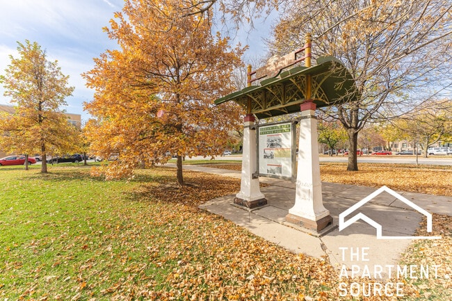 Building Photo - 2200 N Kedzie Blvd