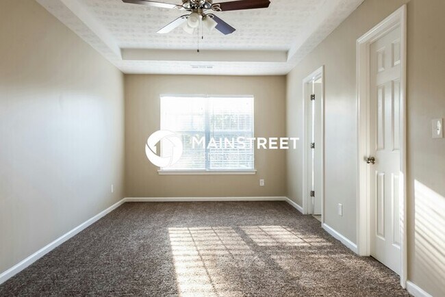 Building Photo - 4 Bedroom Pet-Friendly Home in Conley, GA ...