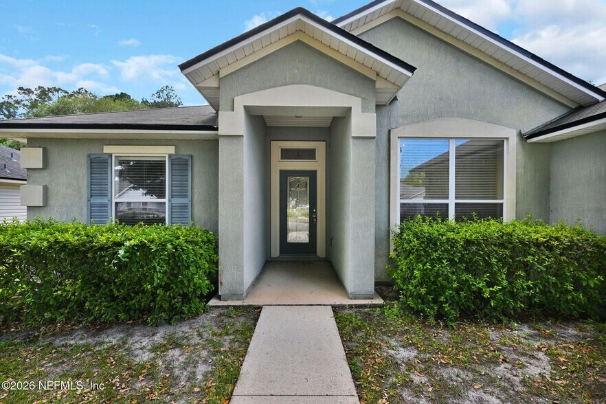 Building Photo - 10810 Stanton Hills Dr E