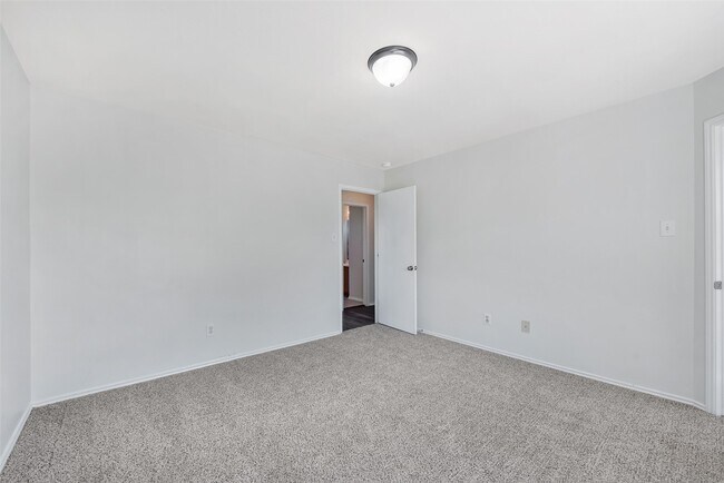 Building Photo - 14423 Benningcrest Ln