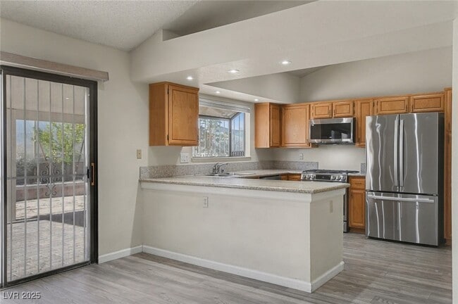 Building Photo - 7951 Aspendale Dr