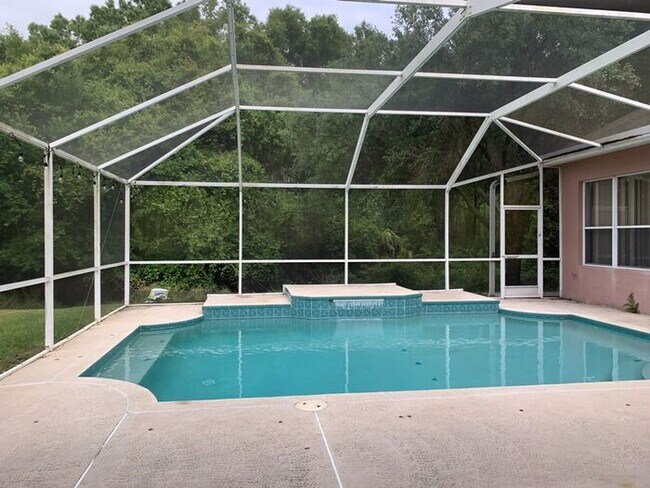 Building Photo - WEST MEADOWS - NEW TAMPA