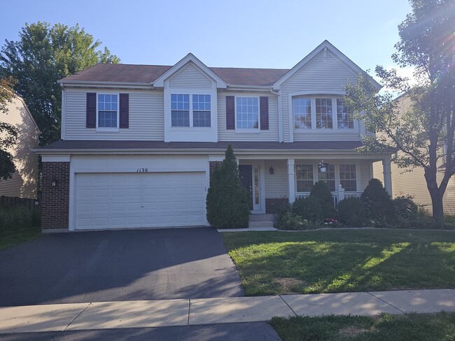 Primary Photo - 1136 Larkspur Ct