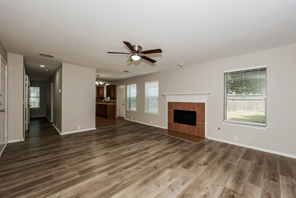 Building Photo - 1006 Zachary Dr