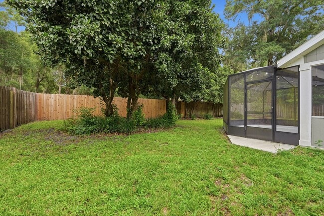 Building Photo - Upgraded 3 bedroom 2 bath home in Mentone