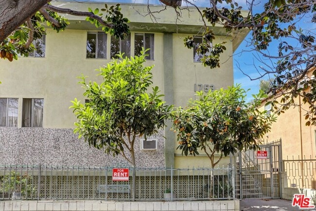 Building Photo - 1753 Garfield Pl