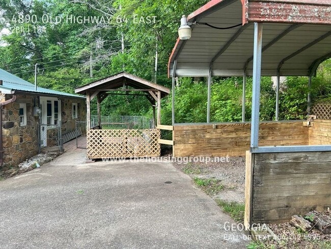 Building Photo - 4890 Old Hwy 64 E