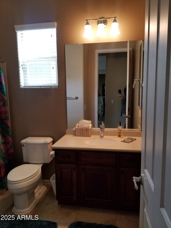 Building Photo - 26824 W Potter Dr