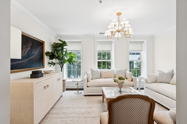 Building Photo - Fully Furnished 2BR Condo with Designer To...