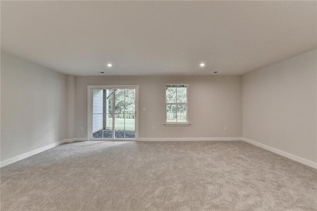 Building Photo - 953 Woods Chapel Rd