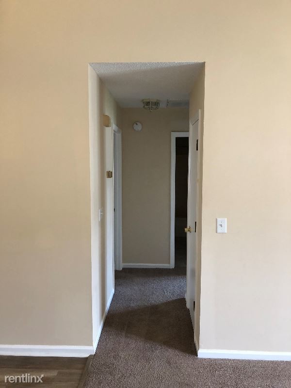 Building Photo - 2 br, 2 bath Condo - 2108 Tiffany Drive