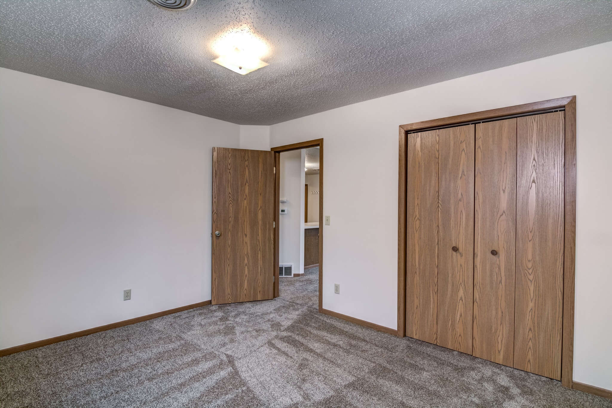 Building Photo - 13127 39th Ave N