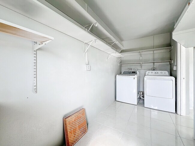 Building Photo - 5775 Fernley Dr W