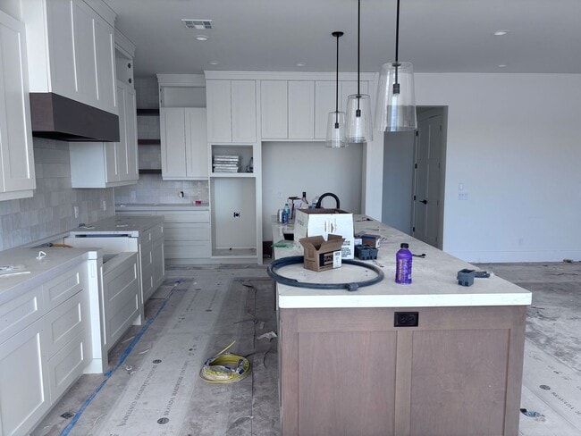 Building Photo - Brand New 6 Bed 4 Bath Rental Near Sand Hollow!