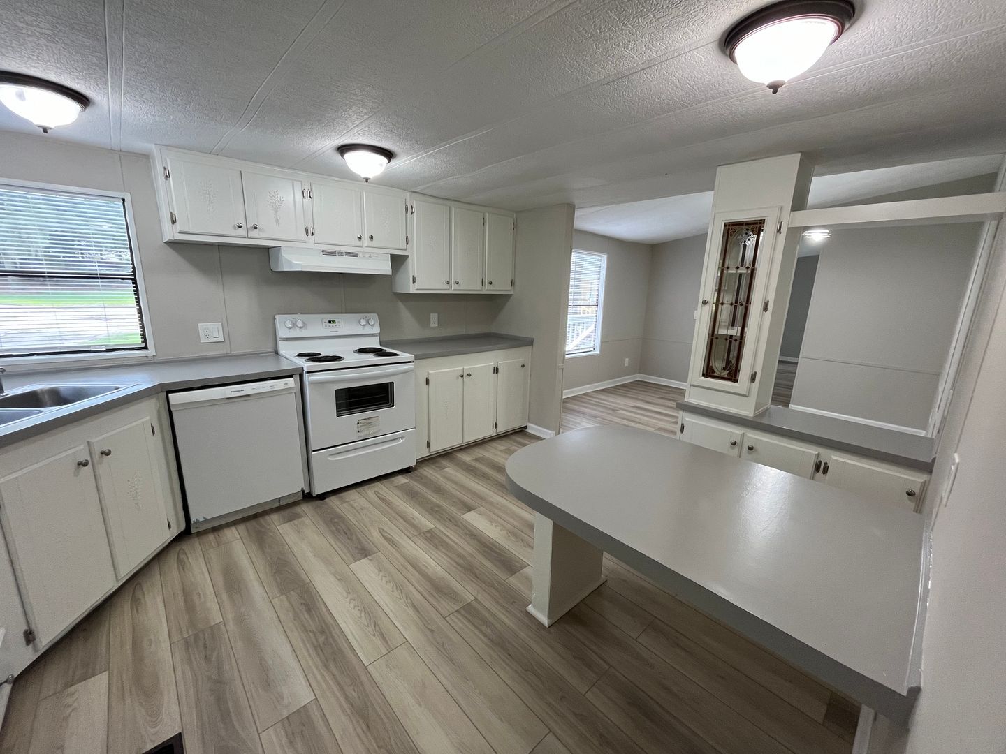 Interior Photo - Grove Point Mobile Homes