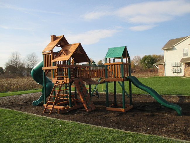 Play Area - Amberwood Place Apartments