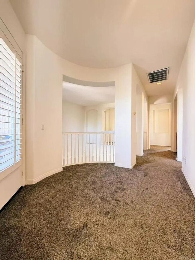 Building Photo - 5BD/4.5BA, 3,500 sq. ft. San Marcos Home w...