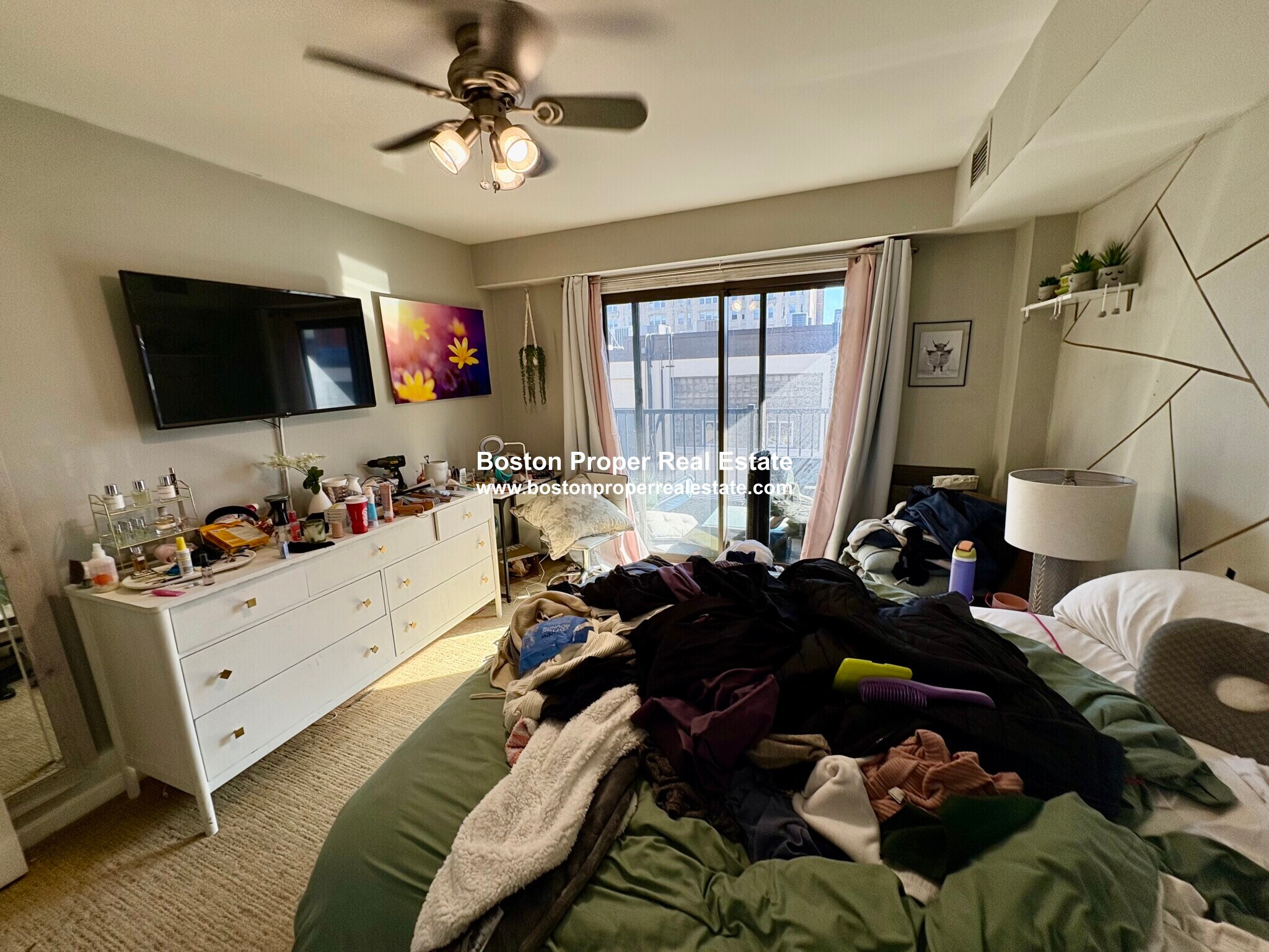 Building Photo - 50 Saint Stephen St