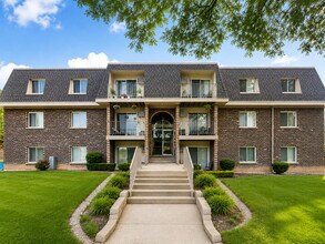 Building Photo - 870 Winesap Ct