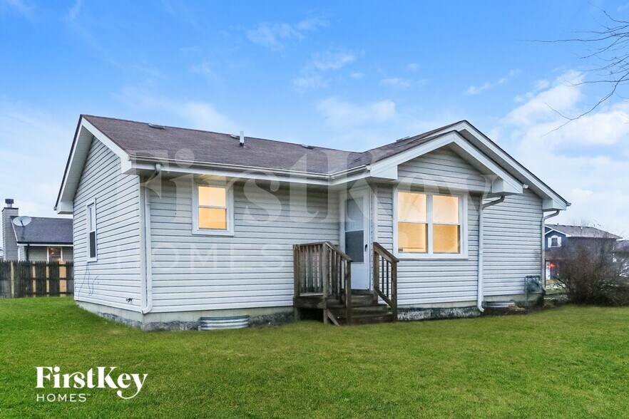 Building Photo - 2105 THREE Forks Dr