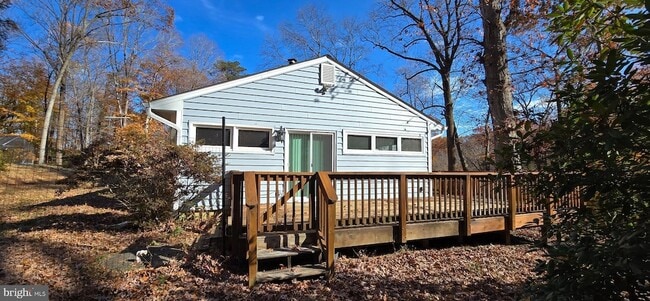 Building Photo - 7613 Locust Ln