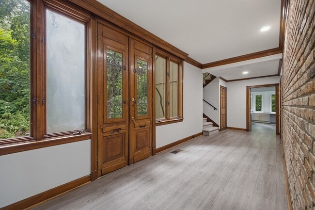 Building Photo - 5612 Stanford Ct