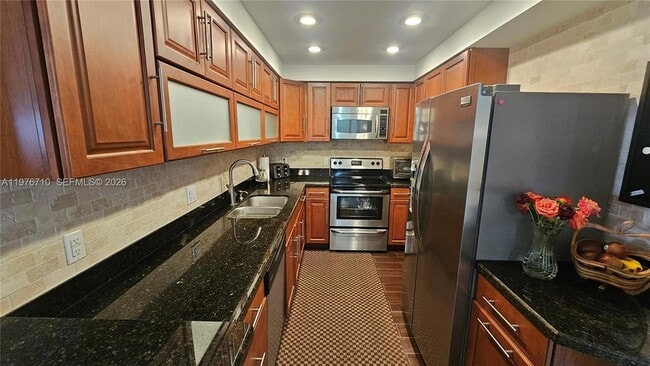 Building Photo - 1980 S Ocean Dr