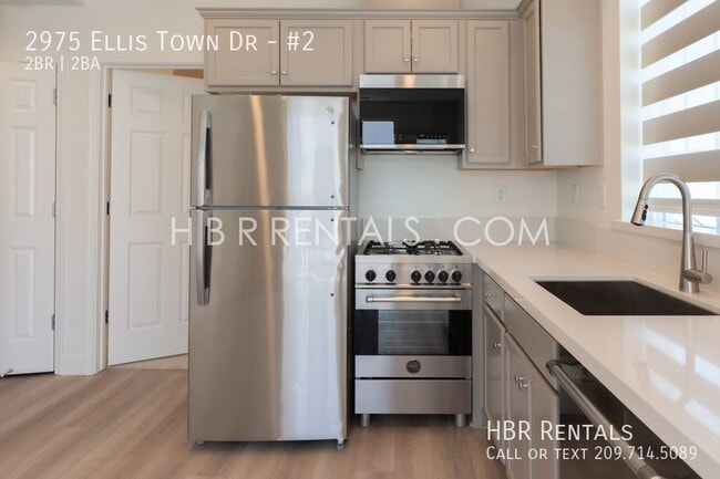 Building Photo - Ellis Community - Casita/Studio Full Kitch...